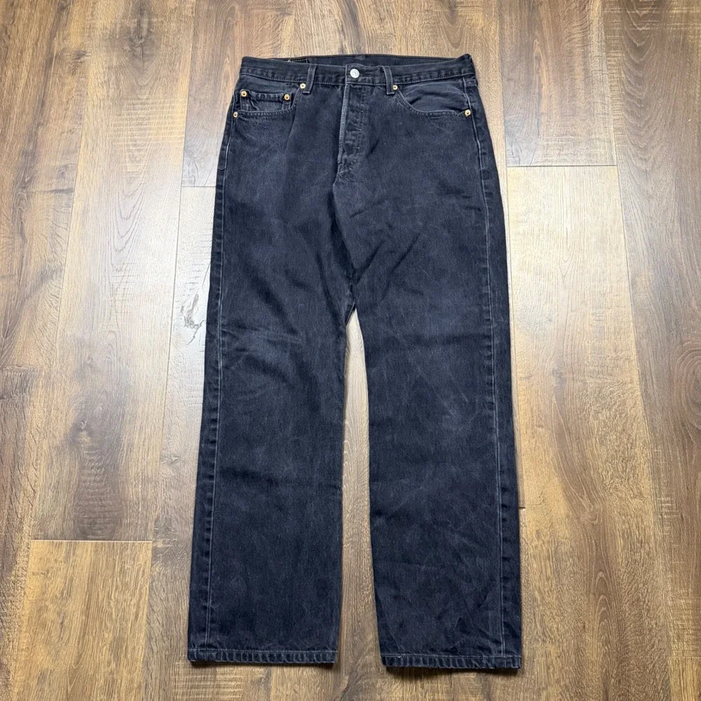 Vintage Y2K Levi's 501 Mens Black Faded Jeans Tagged 34x32 Fits 32x30